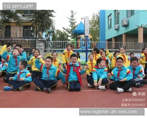 足球的魅力英文探讨：激情与团队精神交织的全球运动之美